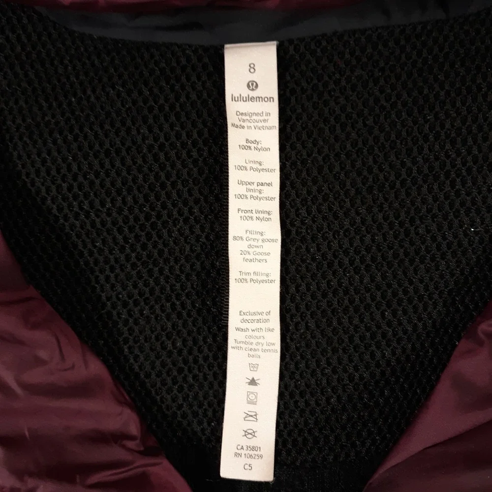 Lululemon Puffer Jacket Coat Womens 8 Full Zip Goose Down Maroon Hooded
